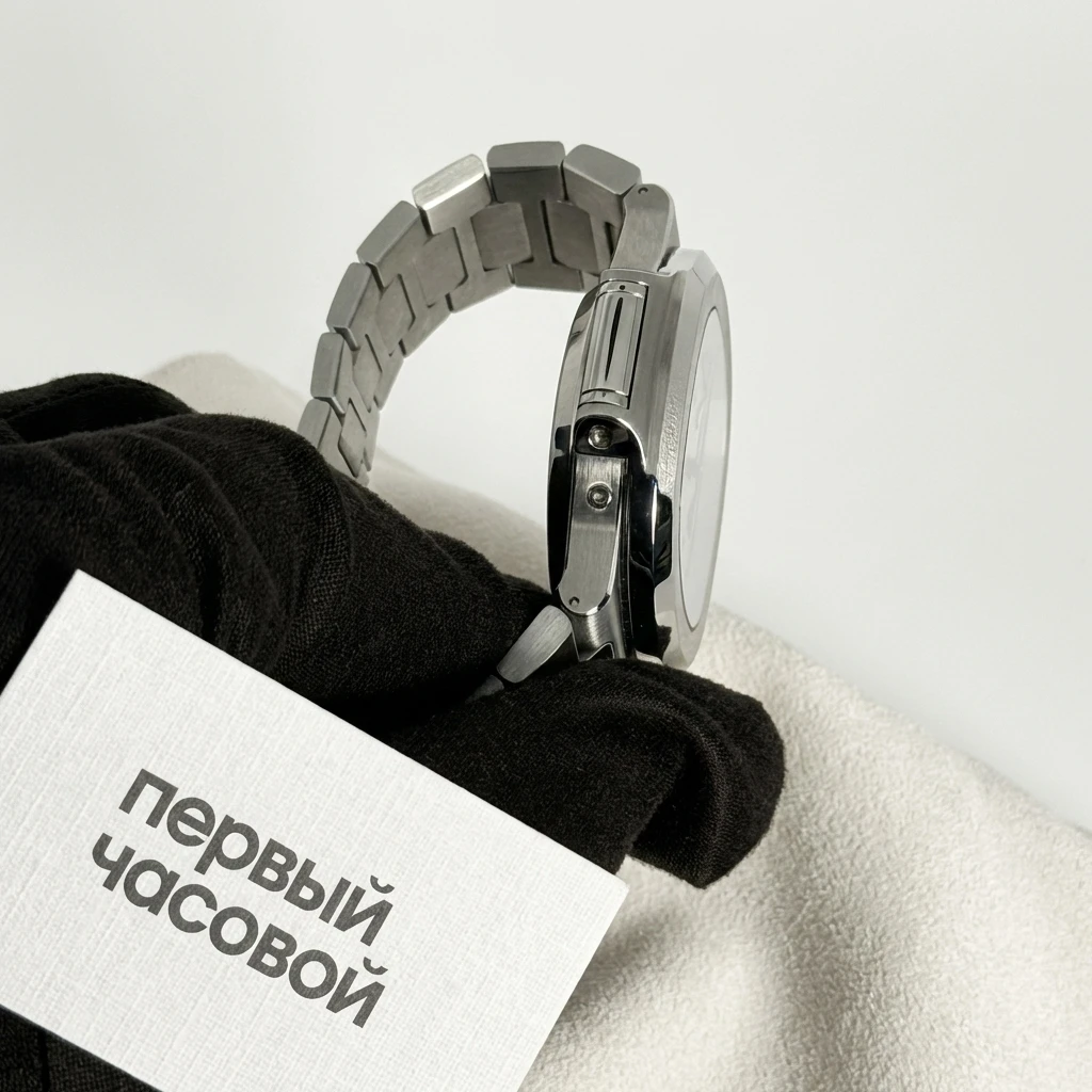 Купить элитные часы Patek Philippe Nautilus Steel White Dial 5980/1A-019: в наличии в Москве!