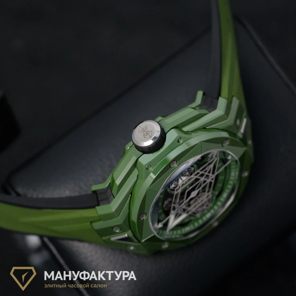 Купить элитные часы Hublot Big Bang Sang Bleu II Green Ceramic 418.GX.5207.RX.MXM22 : в наличии в Москве!