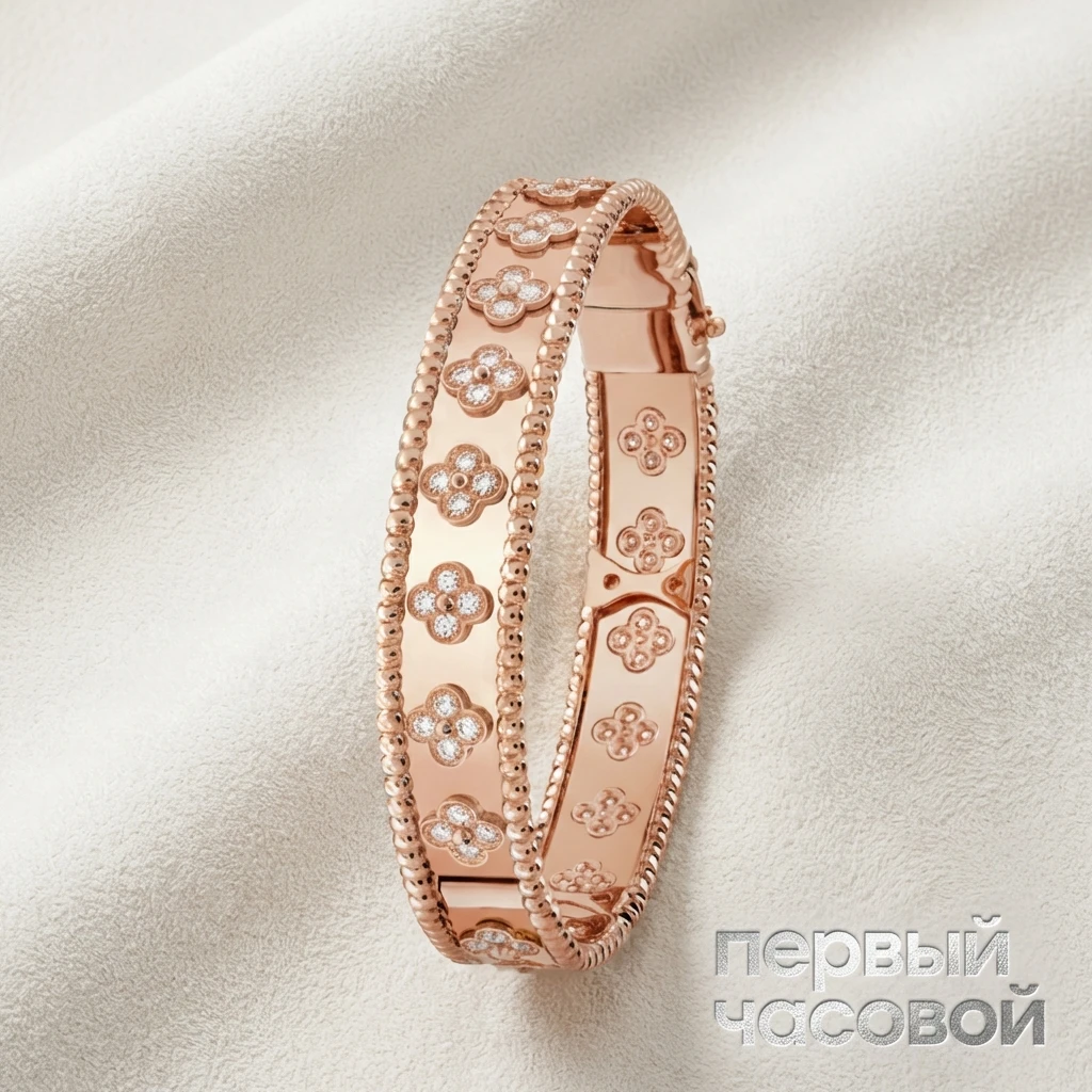 Купить украшение Van Cleef &amp; Arpels Браслет Perlée Clovers, Medium Model VCARN5B200: в наличии в Москве!