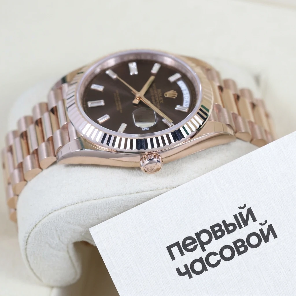 Купить элитные часы Rolex Oyster Day-Date 40 Chocolate Dial 228235-0003: в наличии в Москве!