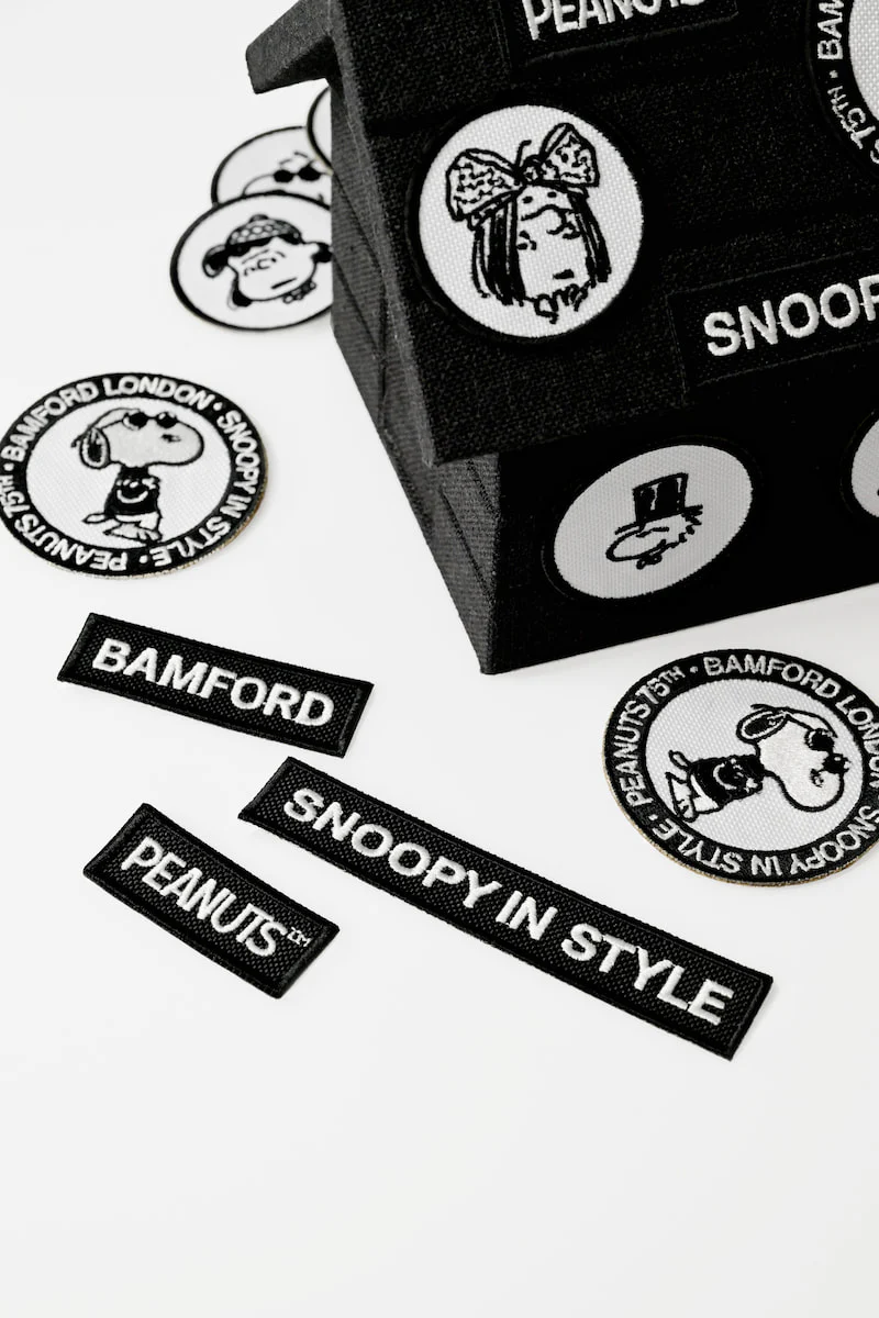 Bamford SNOOPY LIMITED-EDITION GMT 75TH ANNIVERSARY OF PEANUTS — фото 7
