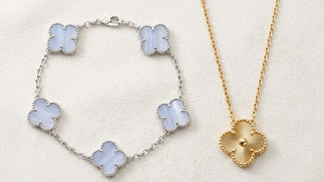 Van Cleef & Arpels Alhambra: размеры и как носить