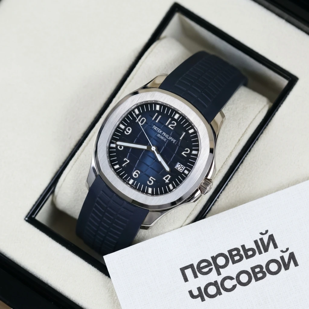 Купить элитные часы Patek Philippe Aquanaut 34mm Quatrz 5064A-001: в наличии в Москве!