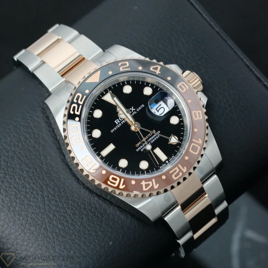 Купить элитные часы Rolex GMT-Master 40 Oystersteel and Everose gold 126711CHNR: в наличии в Москве!