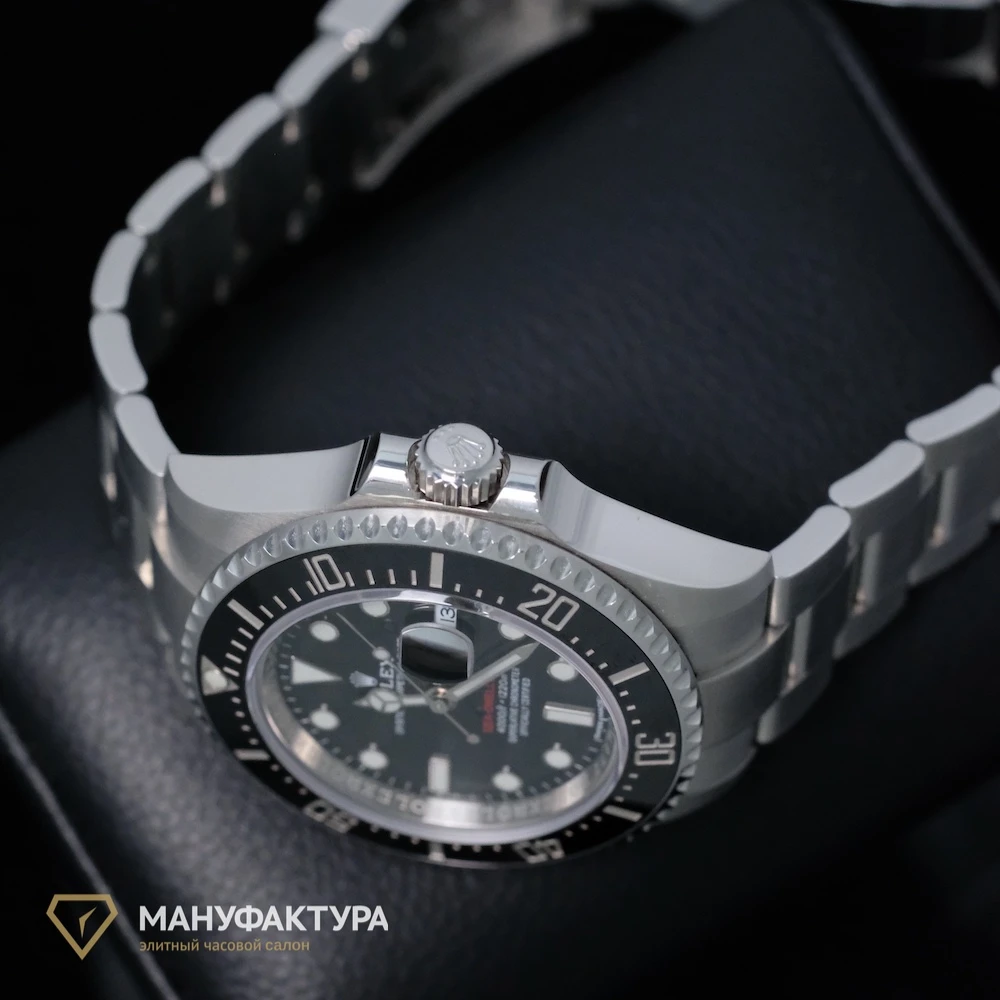 Купить элитные часы Rolex Sea-Dweller 43mm Oystersteel 126600: в наличии в Москве!