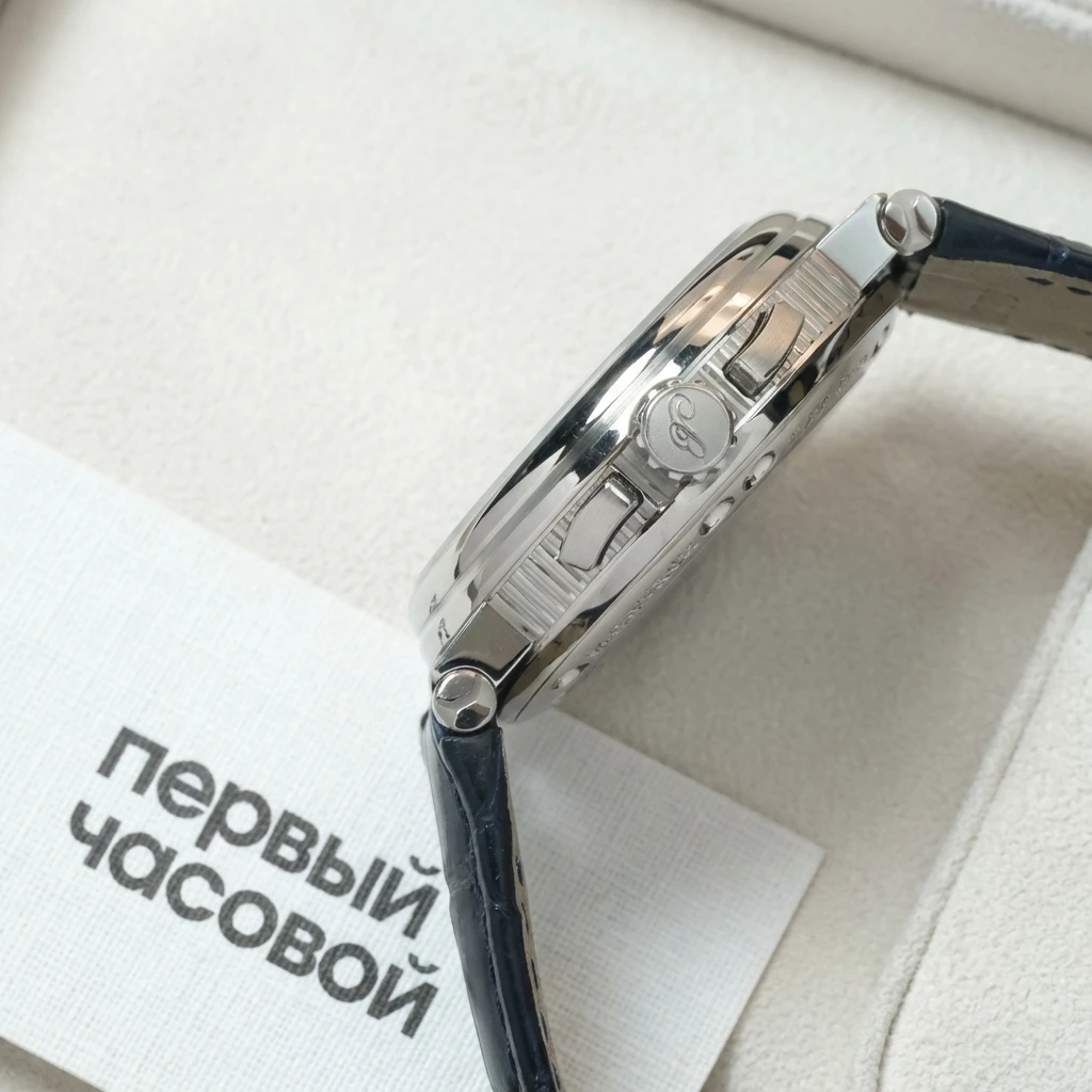 Купить элитные часы Breguet Marine Chronograph White Gold Blue Dial 5527BB/Y2/9WV: в наличии в Москве!