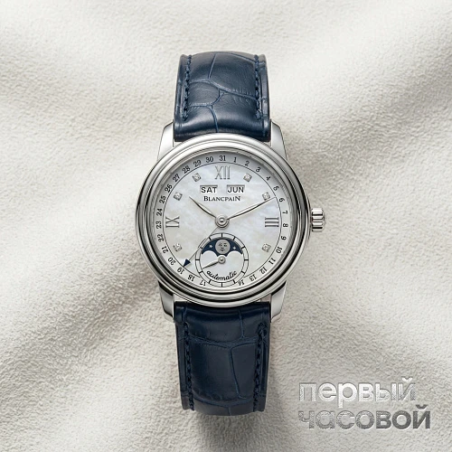 Léman Moonphase