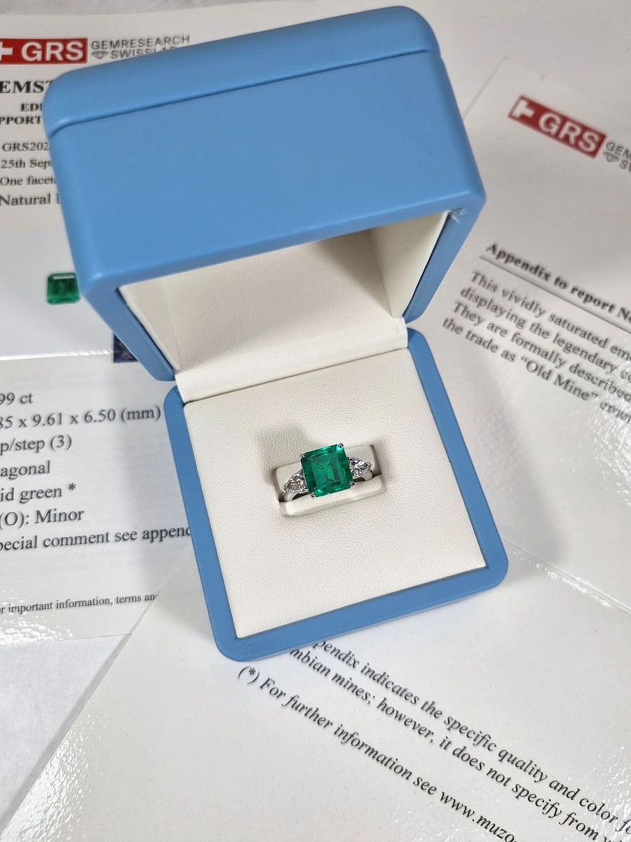 Купить украшение NO NAME Кольцо с изумрудом 3,99 ct. Muzo Green : в наличии в Москве!