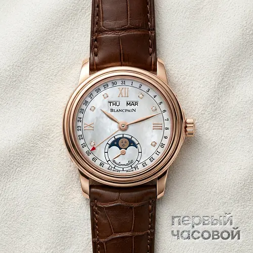 Léman Moonphase