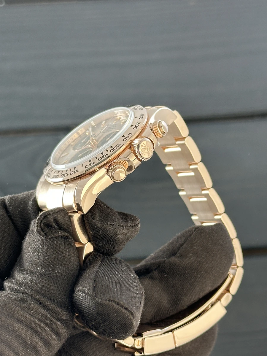 Купить элитные часы Rolex Cosmograph Daytona Rose Gold 2021 116505: в наличии в Москве!