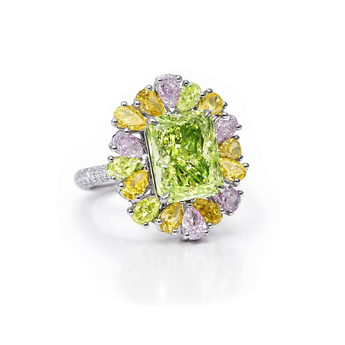 Studio jewelry Кольцо с бриллиантом 3,30 ct. Fancy Brownish Greenish Yellow/VS2