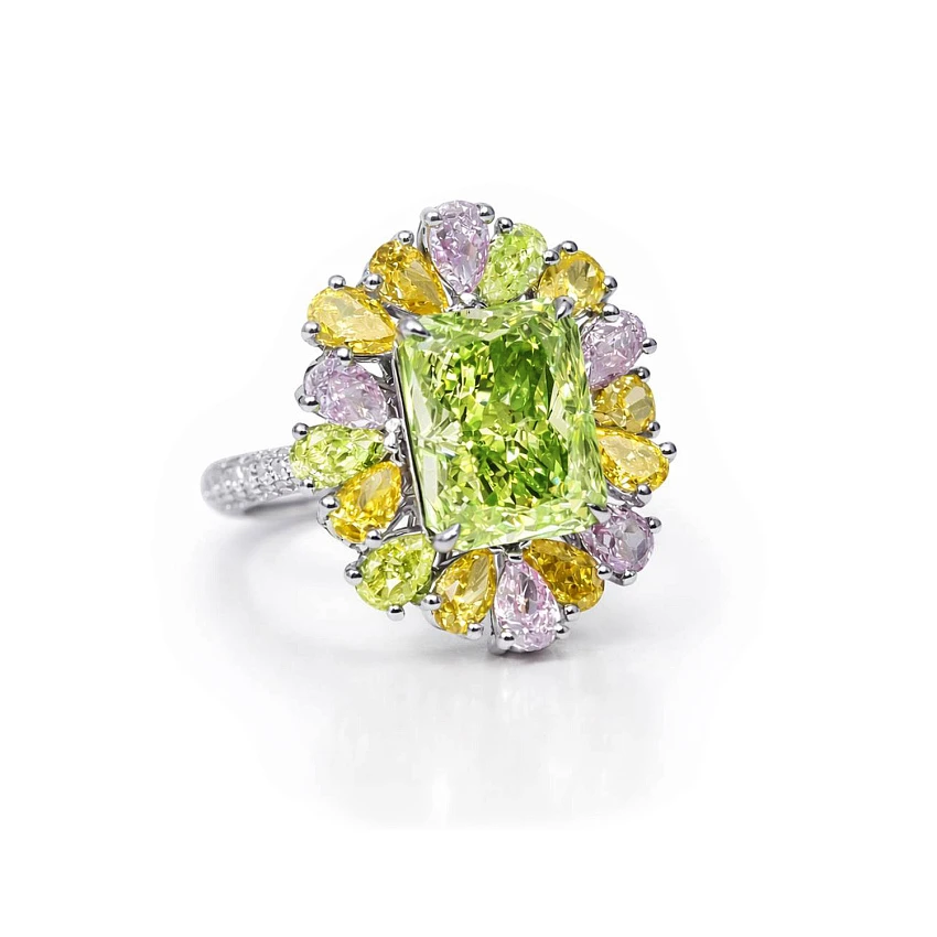 Кольцо с бриллиантом 3,30 ct. Fancy Brownish Greenish Yellow/VS2