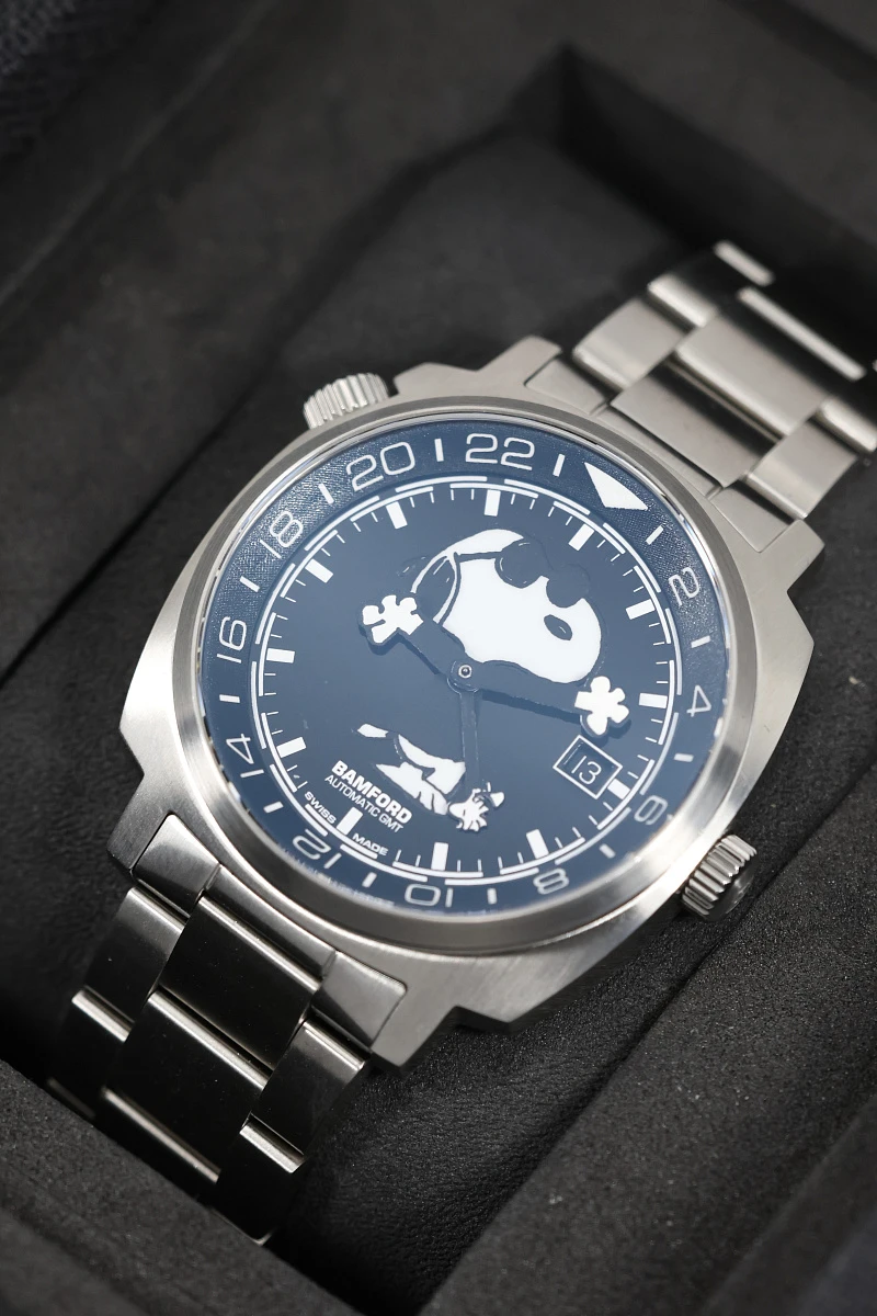 Bamford SNOOPY LIMITED-EDITION GMT 75TH ANNIVERSARY OF PEANUTS — фото 3