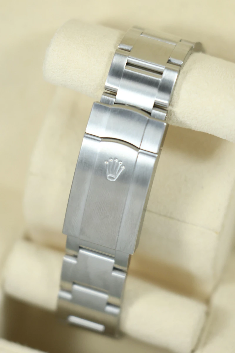 Rolex Oyster Perpetual 36 Med Blue Dial 126000-0015 — фото 5