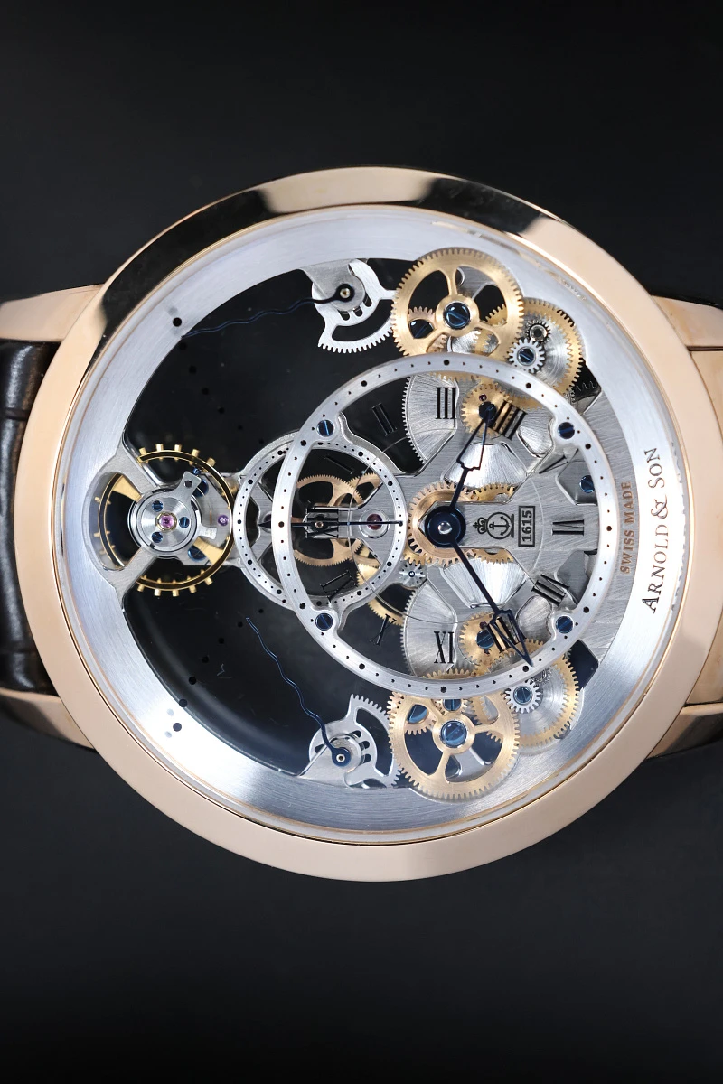 Купить элитные часы Arnold &amp; Son Time Pyramid 45mm in Rose Gold 1TPAR.S01A.C124A: в наличии в Москве!
