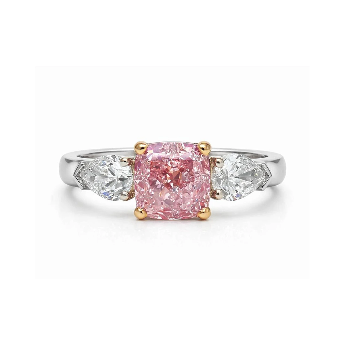 Studio jewelry Кольцо с бриллиантом 1,50 ct. Light Pink/VS2