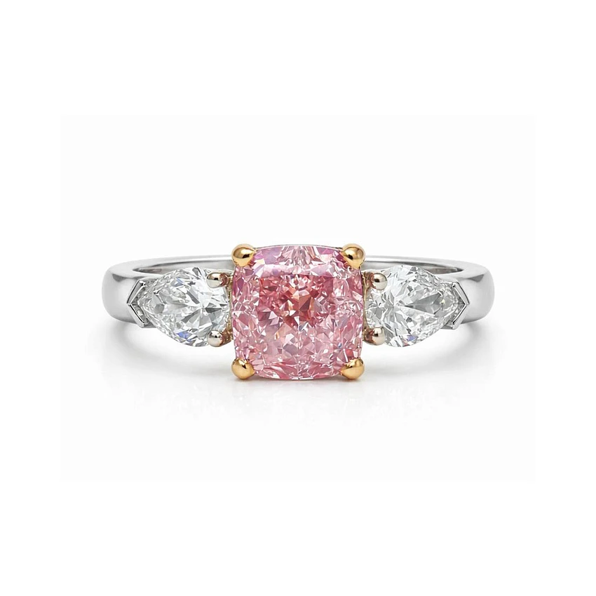 Кольцо с бриллиантом 1,50 ct. Light Pink/VS2