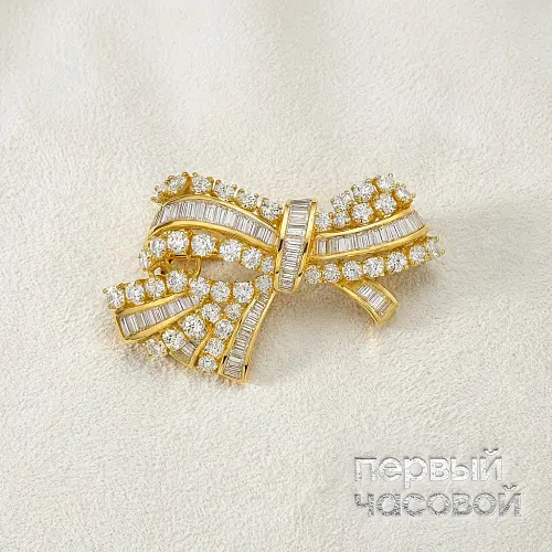 Брошь с бриллиантами 11,06 ct.
