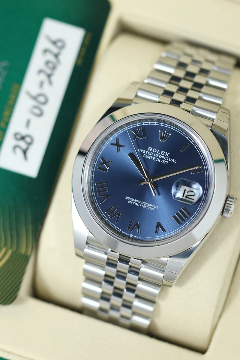 Rolex Oyster Perpetual Datejust 41 mm Blue Roman Dial 126300-0030 — фото 2