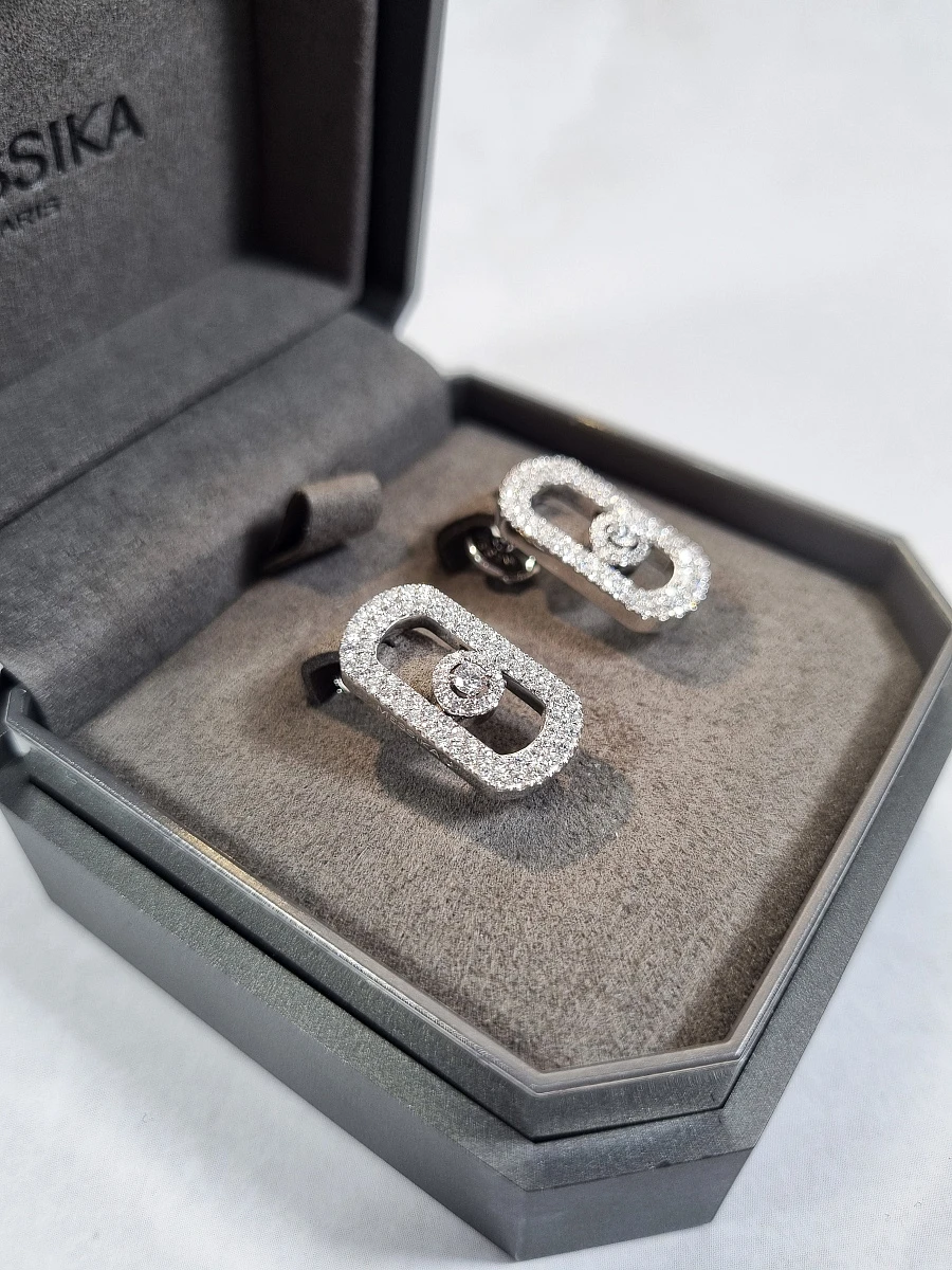 Купить украшение MESSIKA So Move Pavé Earrings 12931-WG: в наличии в Москве!