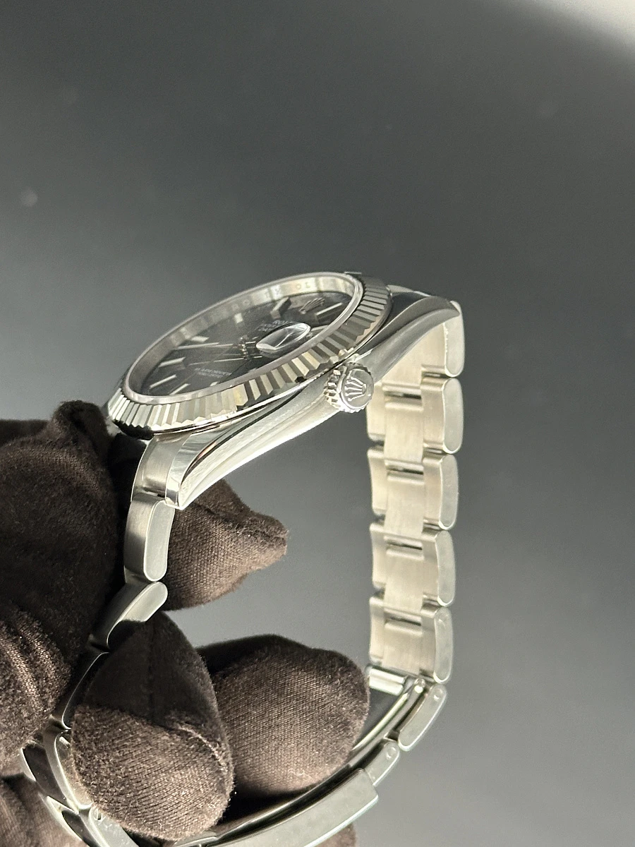 Купить элитные часы Rolex Datejust 41mm Black Dial 126334: в наличии в Москве!