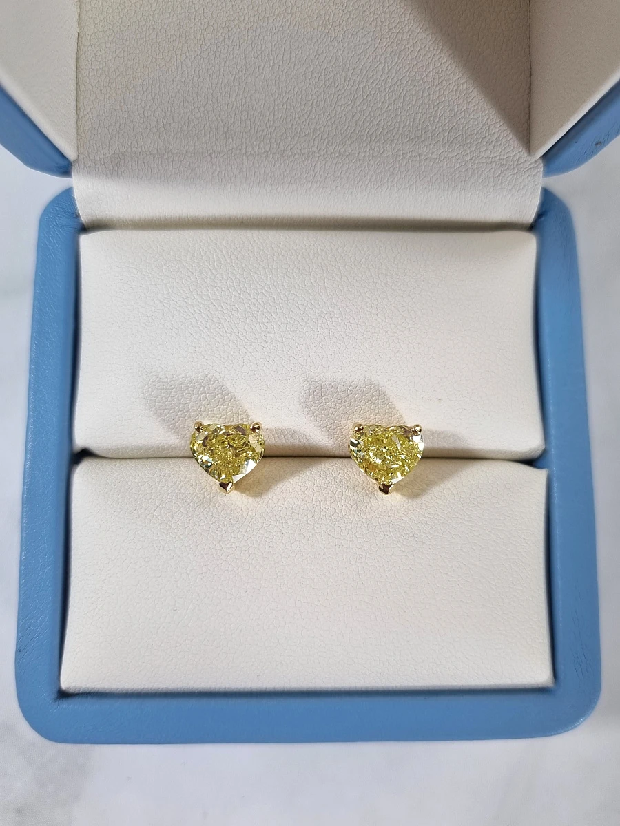 Купить украшение NO NAME Серьги с бриллиантами 2,00/2,01 Fancy Intense Yellow : в наличии в Москве!