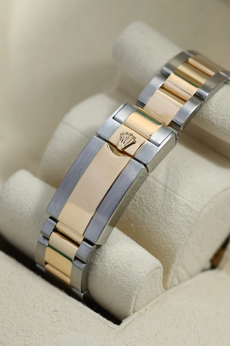Купить элитные часы Rolex Oyster Perpetual Cosmograph Daytona White Racing Dial 116523: в наличии в Москве!