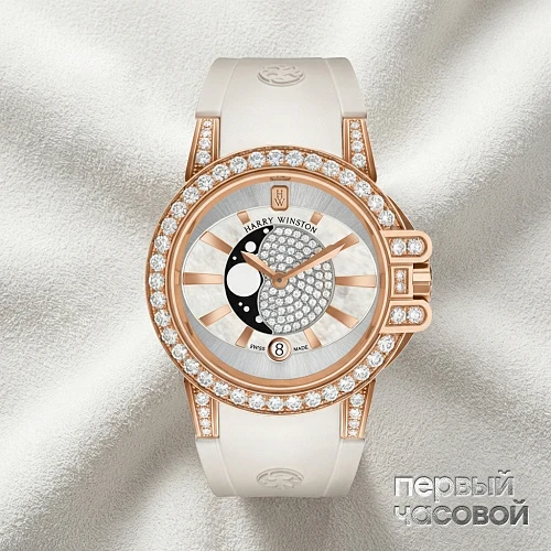 Ocean Lady Moon Phase