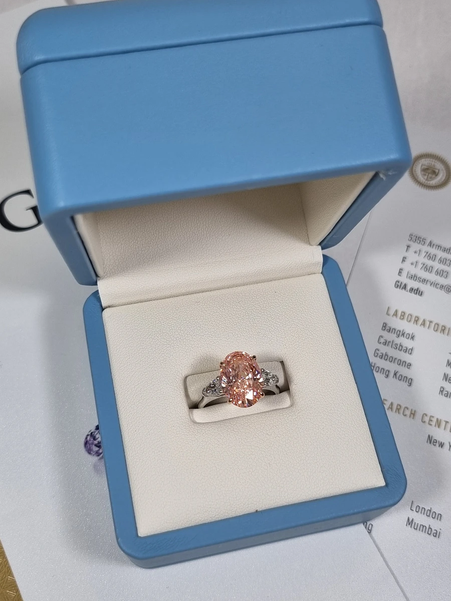 Купить украшение NO NAME Кольцо с бриллиантом 4,51 ct. Fancy Intense pink*/SI1 : в наличии в Москве!