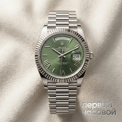 Oyster Perpetual White Gold Day-Date Olive Dial