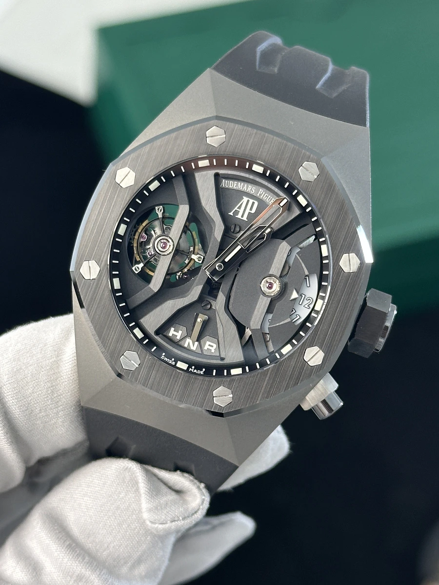 Купить элитные часы Audemars Piguet Royal Oak Concept Gmt Tourbillon 44 Mm 26560IO.OO.D002CA.01: в наличии в Москве!