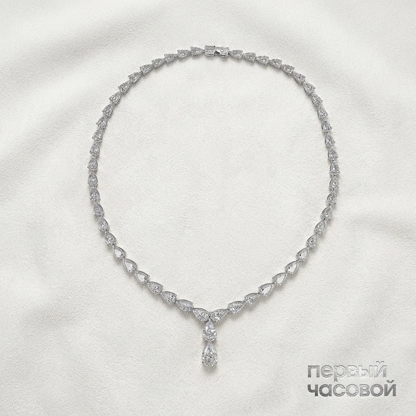 Колье с бриллиантами 28,58 ct. E-G/VVS-VS "Pear Shaped"