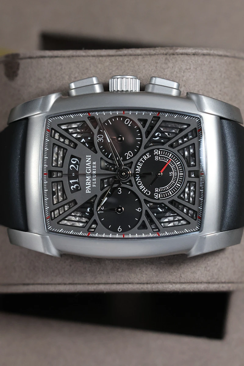 Купить элитные часы Parmigiani PARMIGIANI FLEURIER KALPAGRAPHE Skeleton Titanium PFC193-3040200-XO1442: в наличии в Москве!