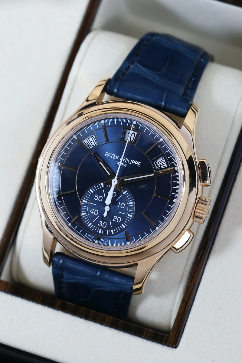 Купить элитные часы Patek Philippe Annual Calendar Chronograph Blue Dial 5905R-010: в наличии в Москве!