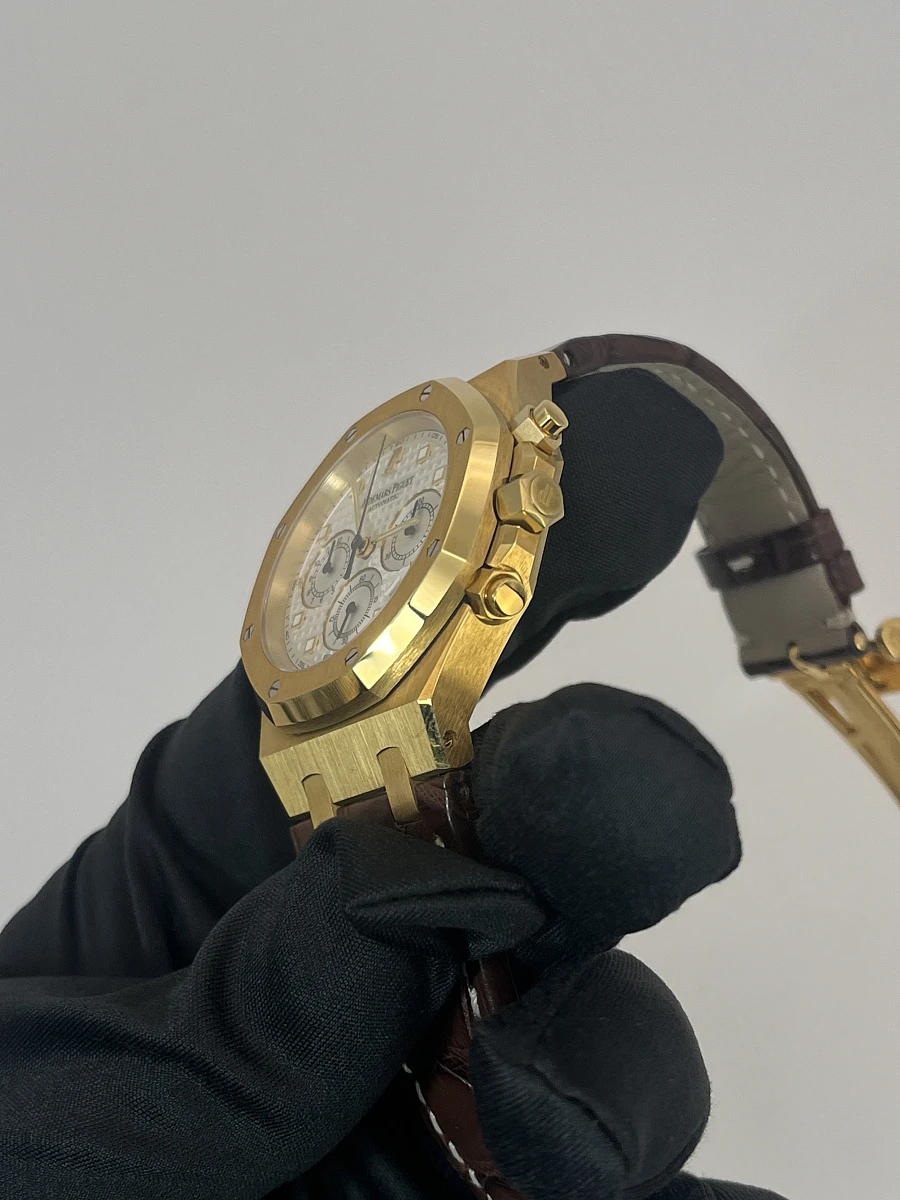Купить элитные часы Audemars Piguet Royal Oak Chronograph 39 Mm 26022BA.OO.D088CR.01: в наличии в Москве!