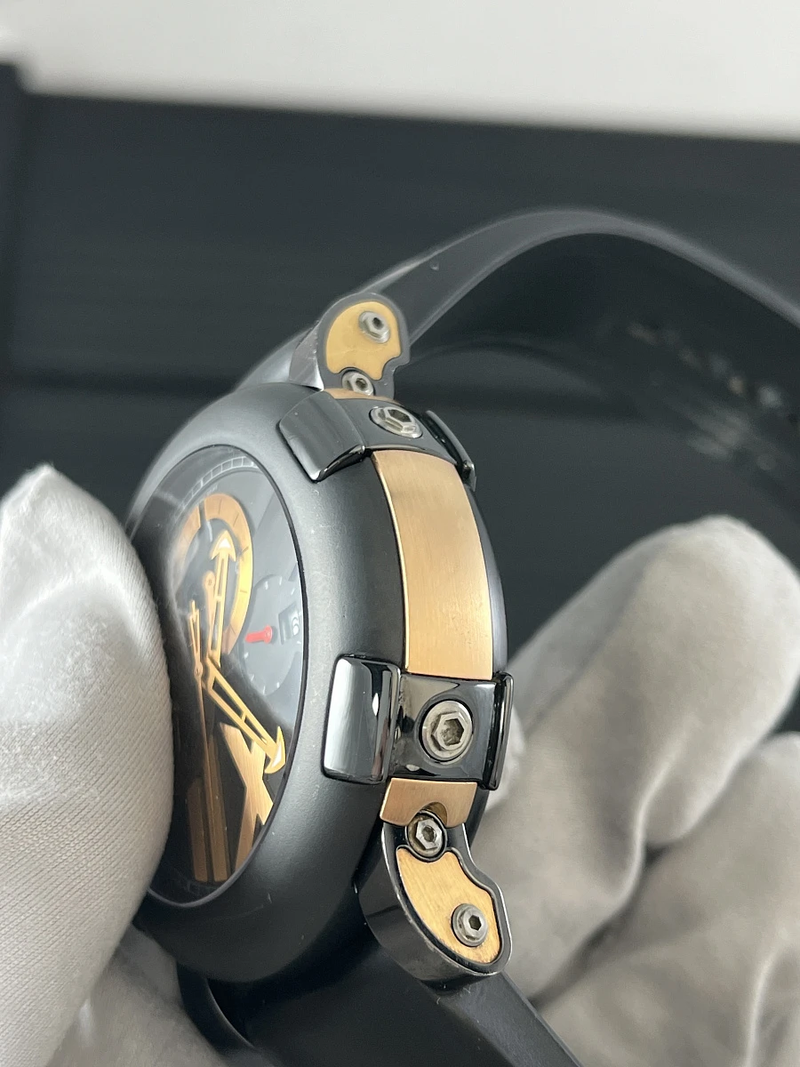 Купить элитные часы Romain Jerome TITANIC-DNA CHRONOGRAPH CH.T.BBB22.00.BB: в наличии в Москве!