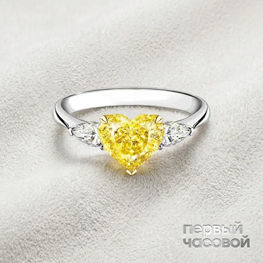 Кольцо 1,41 ct. Fancy Intense Yellow/VVS1 (Heart Diamond)