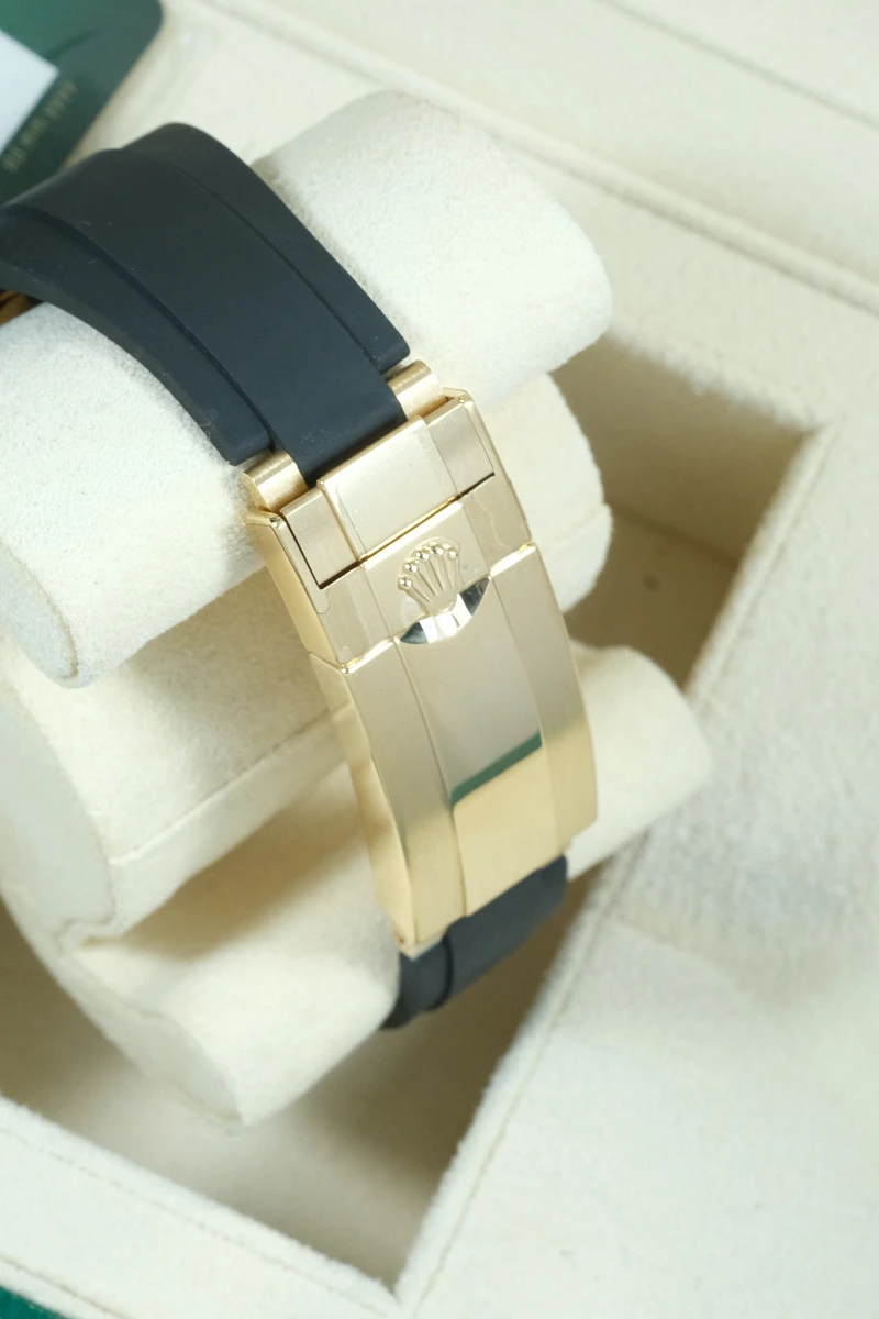 Купить элитные часы Rolex Oyster Perpetual Yacht-Master 42 Mm Yellow Gold 226658: в наличии в Москве!