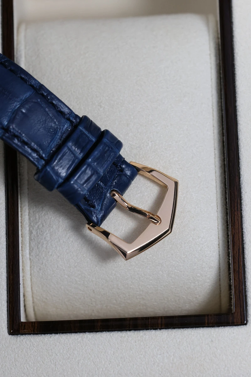 Купить элитные часы Patek Philippe Annual Calendar Chronograph Blue Dial 5905R-010: в наличии в Москве!