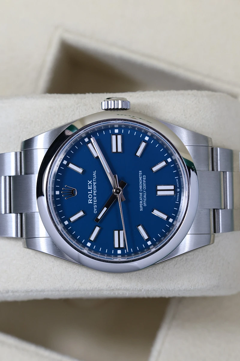 Rolex Oyster Perpetual 41 Mm Med Blue Dial 134300 — фото 7