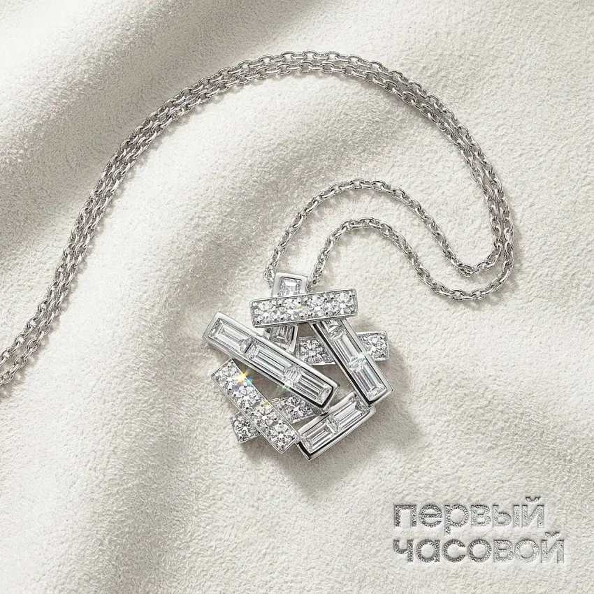 Threads Diamond Pendant