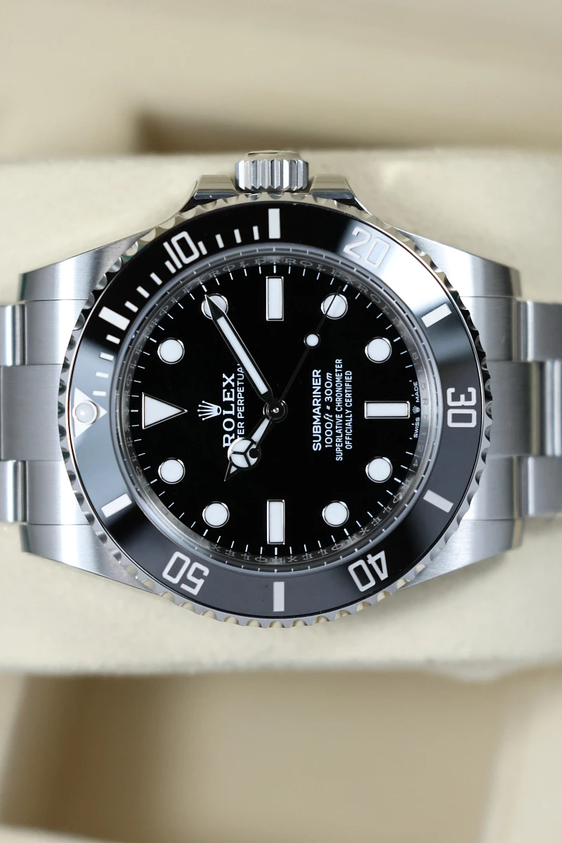 Купить элитные часы Rolex Submariner No Date Steel 124060: в наличии в Москве!
