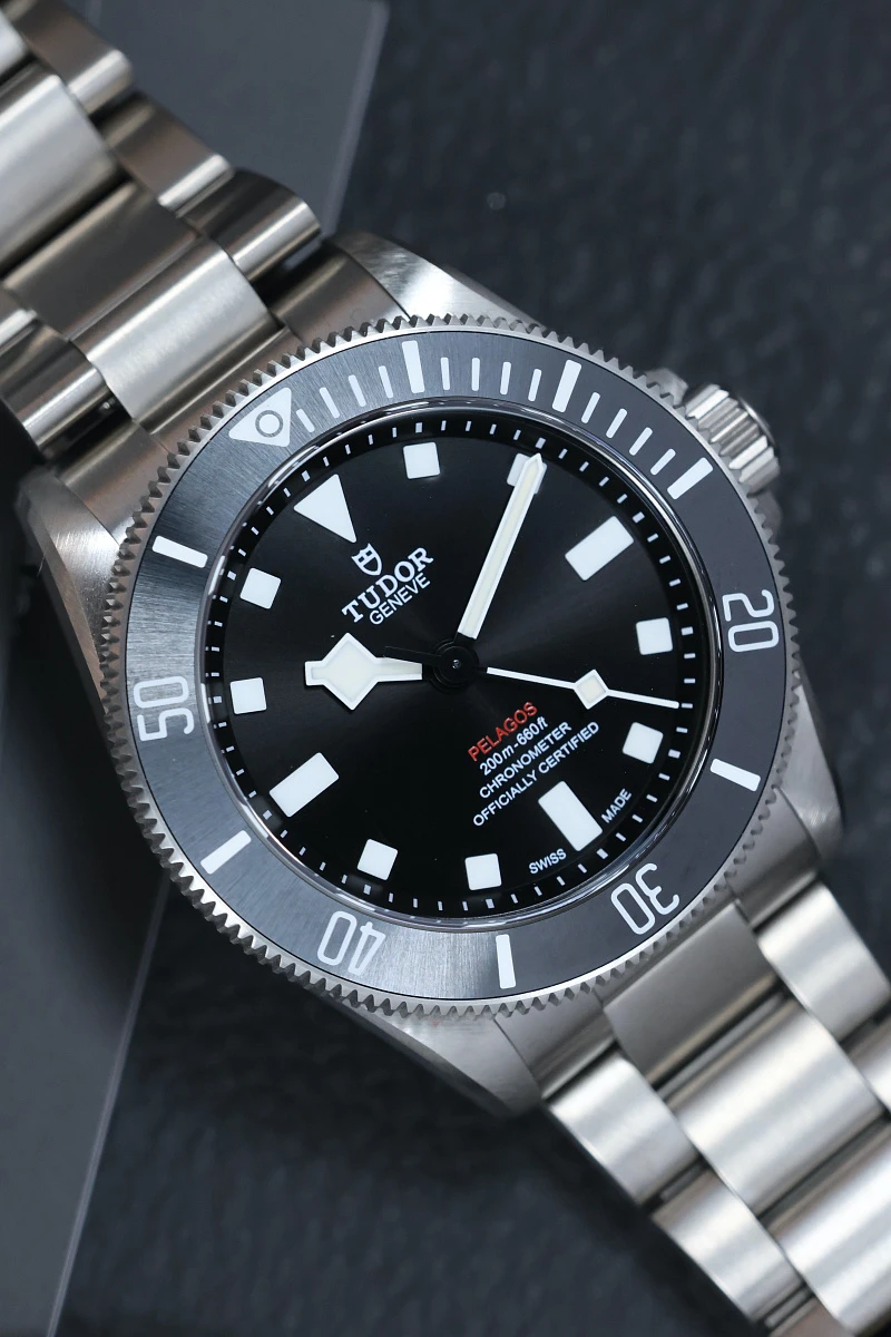 Tudor Pelagos Red Line 39 mm 25407N — фото 3
