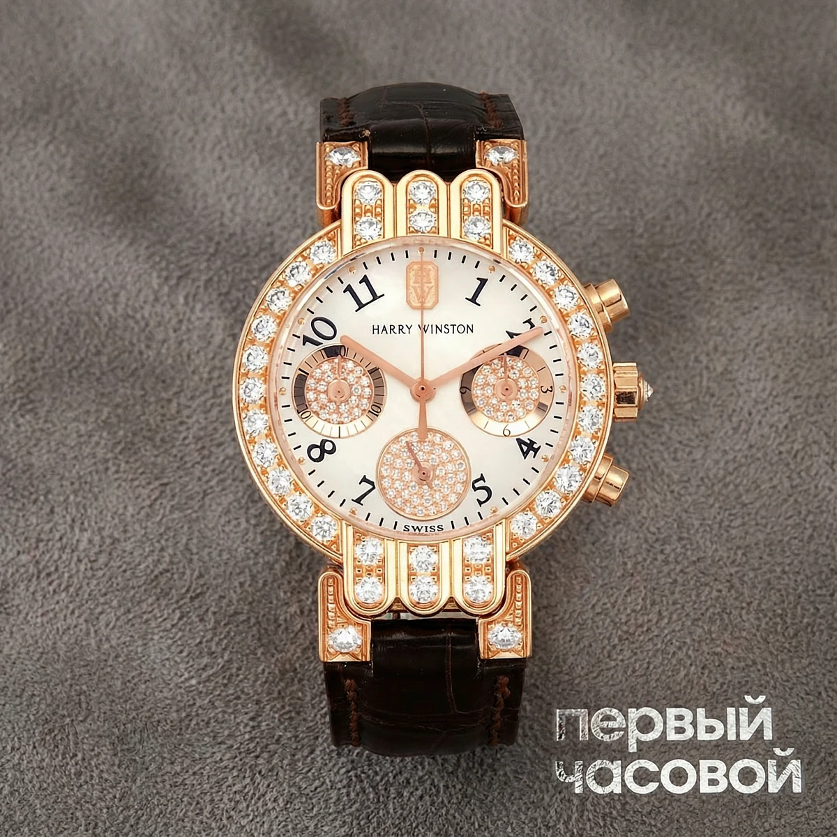 Купить элитные часы Harry Winston Mother of Pearl and Diamond Premier Chronograph 200UCQ32R: в наличии в Москве!