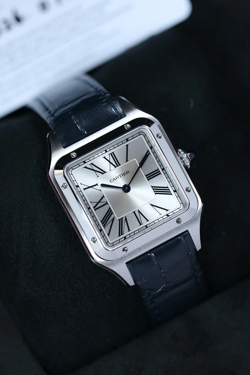 Купить элитные часы Cartier SANTOS-DUMONT STEEL QUARTZ Large model WSSA0085: в наличии в Москве!
