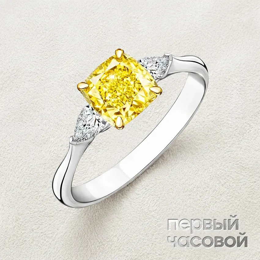 Кольцо с бриллиантом 3,52 ct Fancy Light Yellow/VS2