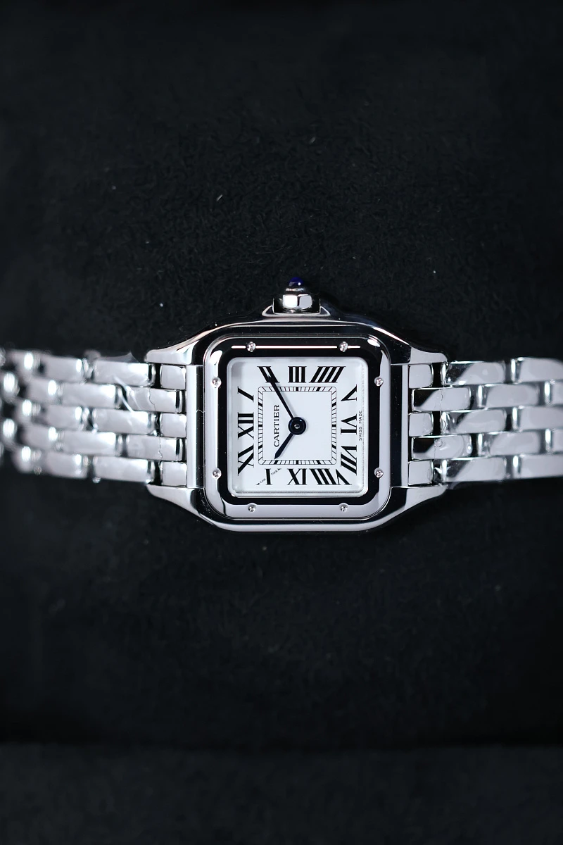 Купить элитные часы Cartier Panthere De Cartier Steel Small WSPN0013: в наличии в Москве!