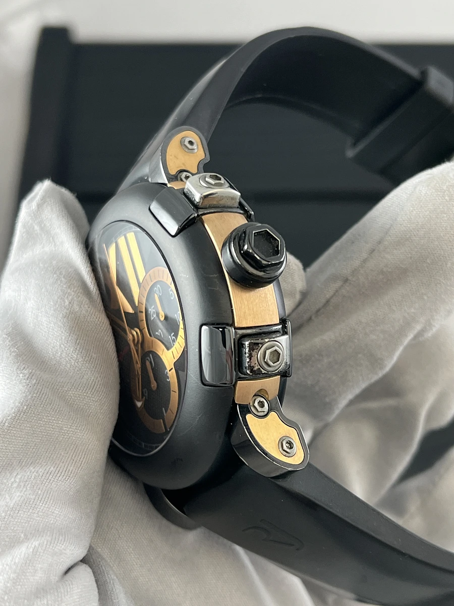 Купить элитные часы Romain Jerome TITANIC-DNA CHRONOGRAPH CH.T.BBB22.00.BB: в наличии в Москве!