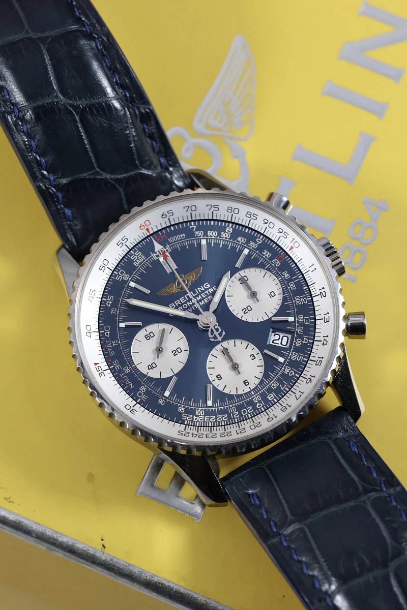 Купить элитные часы Breitling Breitling "Navitimer" Blue A23322-703: в наличии в Москве!