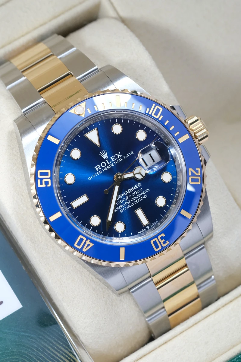 Купить элитные часы Rolex Submariner Steel &amp; Yellow Gold 41Mm 126613LB: в наличии в Москве!